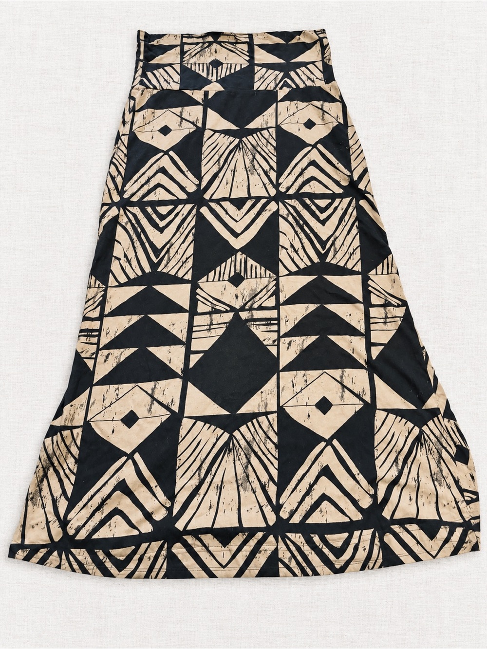 Harlow Black & Tan Geometric Print High Waist Maxi Skirt Size S